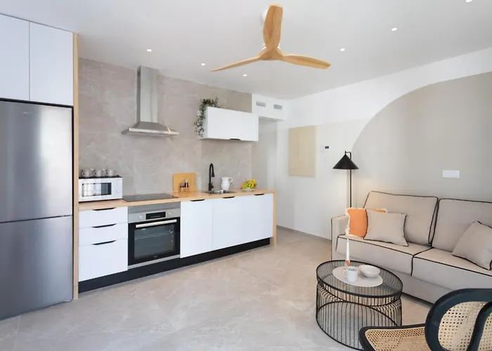 Arenas Beach Apartments